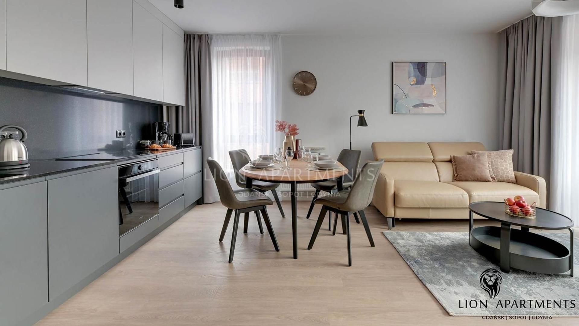 Scala 60H City Center Premium Apartments With Parking By Lion Apartments グダニスク エクステリア 写真