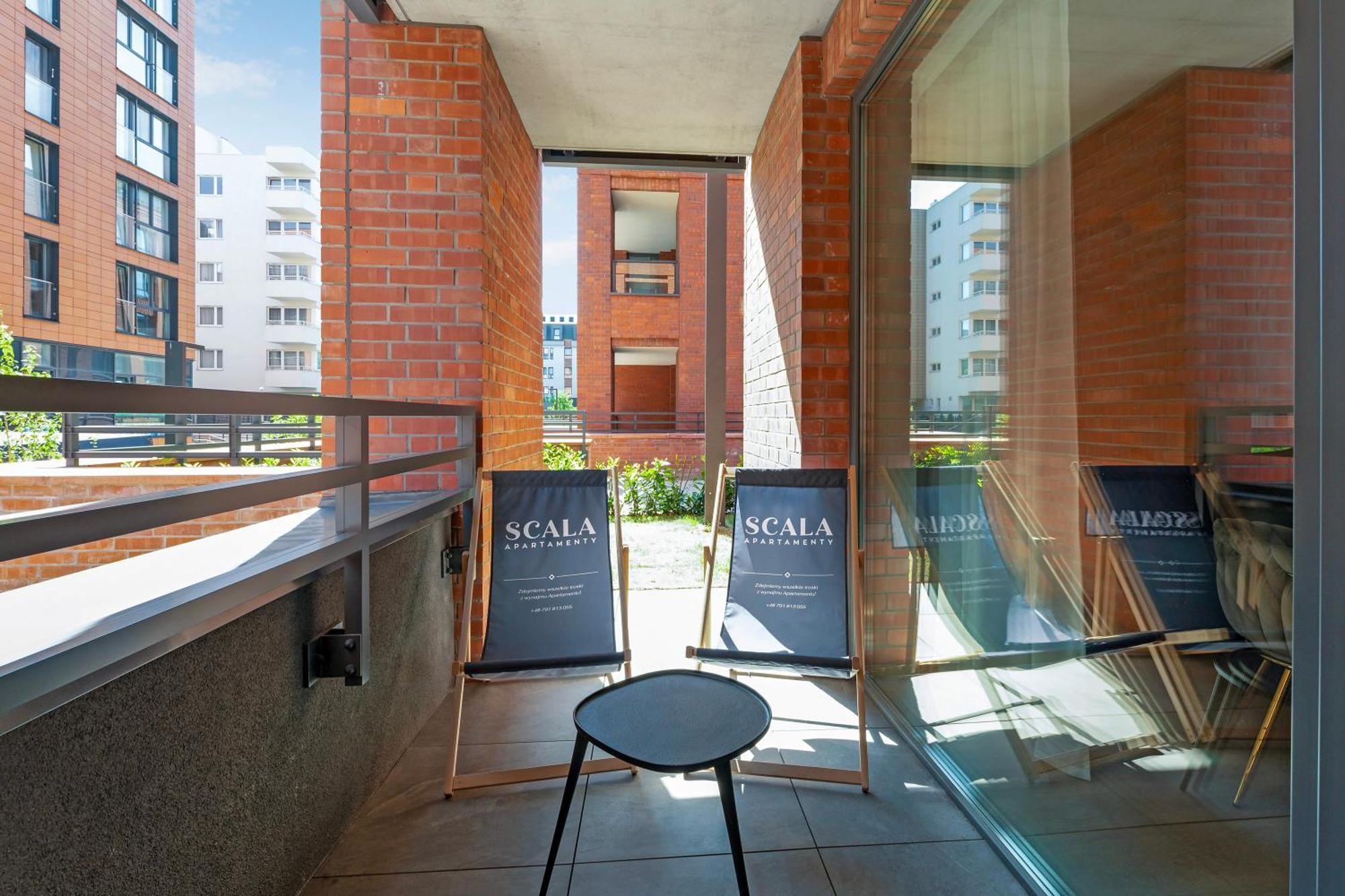 Scala 60H City Center Premium Apartments With Parking By Lion Apartments グダニスク エクステリア 写真