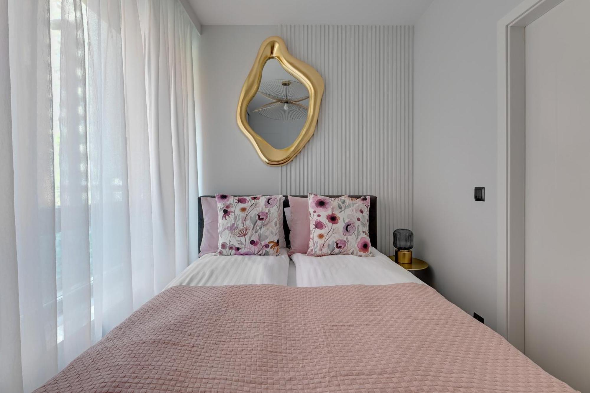 Scala 60H City Center Premium Apartments With Parking By Lion Apartments グダニスク エクステリア 写真