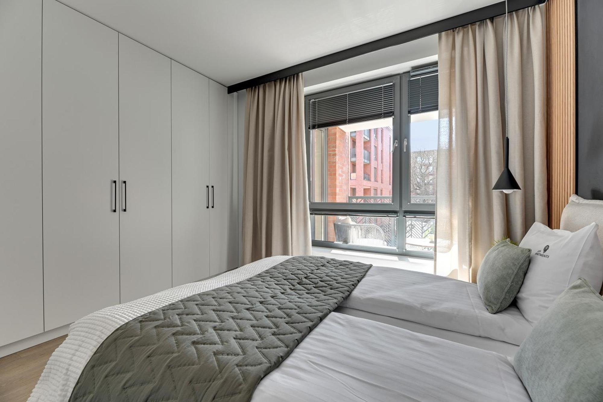 Scala 60H City Center Premium Apartments With Parking By Lion Apartments グダニスク エクステリア 写真